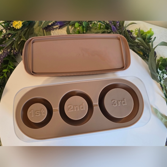 Ice Cube Tray, Silicone Ice Molds.       *Read Details - Picture 6 of 16